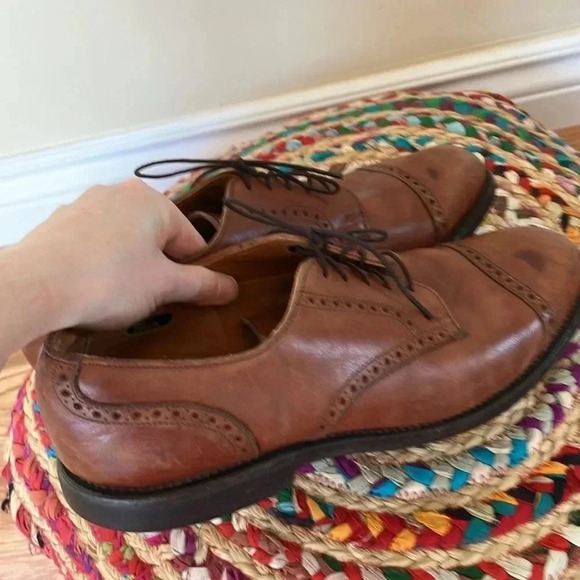 Allen Edmonds rubber soles cognac oxfords shoes - Picture 3 of 7